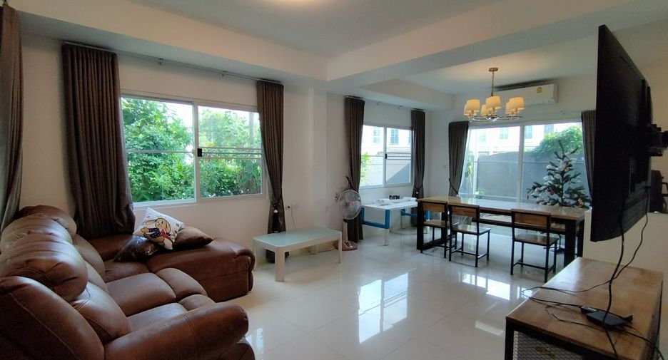 For rent 3 ベッドルーム townhouse in Prawet, Bangkok
