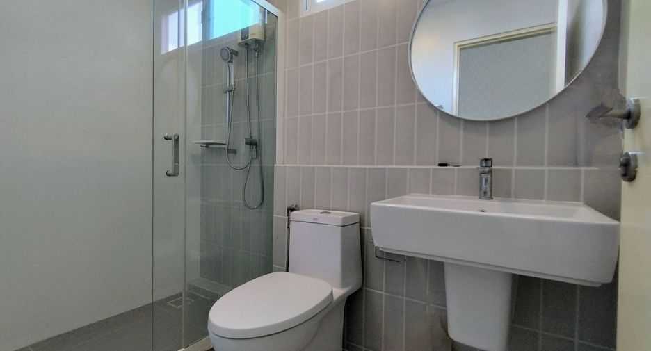 For rent 3 ベッドルーム townhouse in Prawet, Bangkok