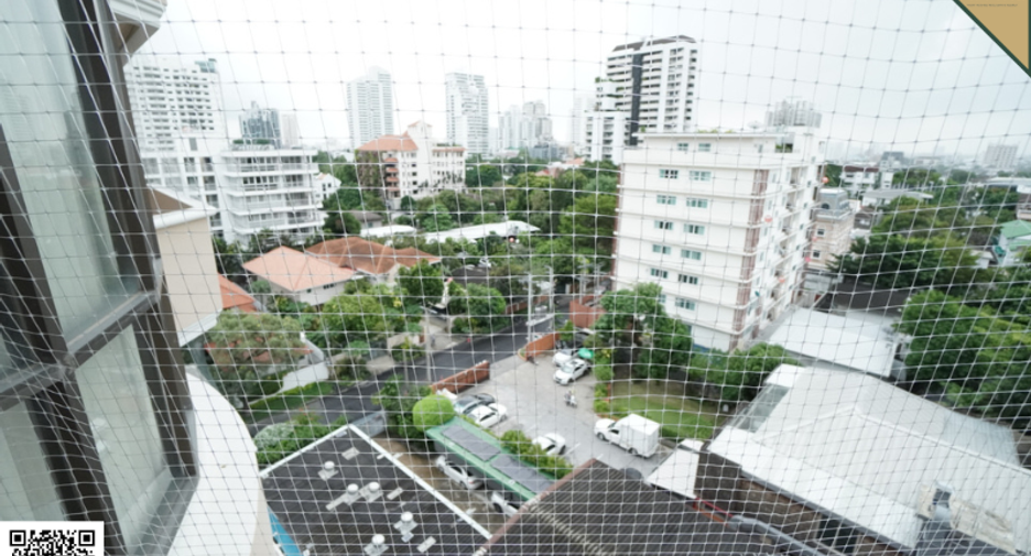 For sale 3 bedrooms condo in Watthana, Bangkok