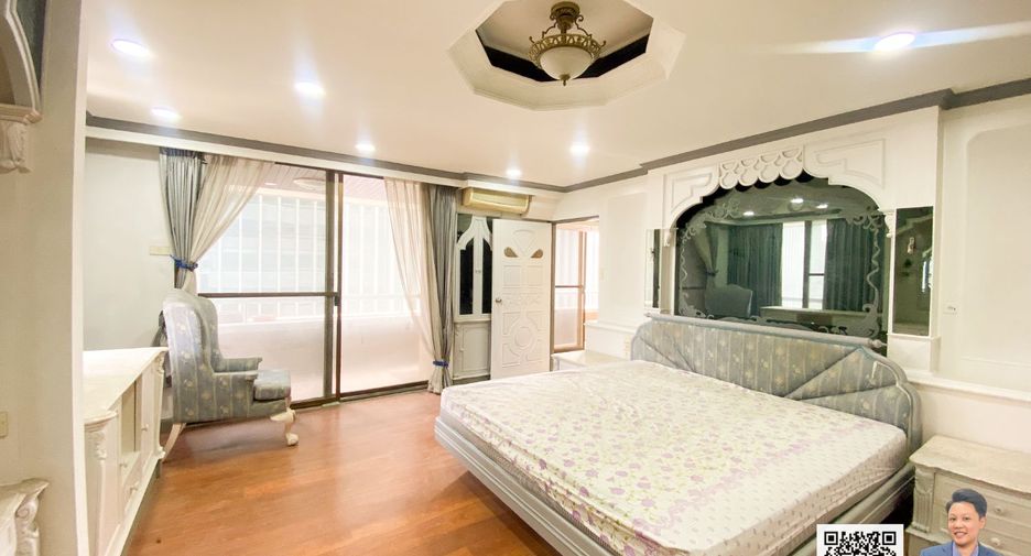 For sale 3 Beds condo in Watthana, Bangkok