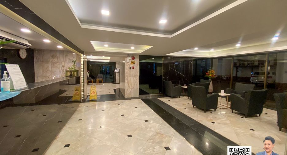 For sale 3 Beds condo in Watthana, Bangkok