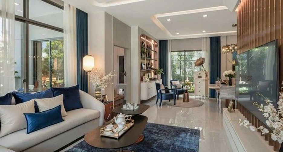 For sale 4 ベッドルーム house in Saphan Sung, Bangkok