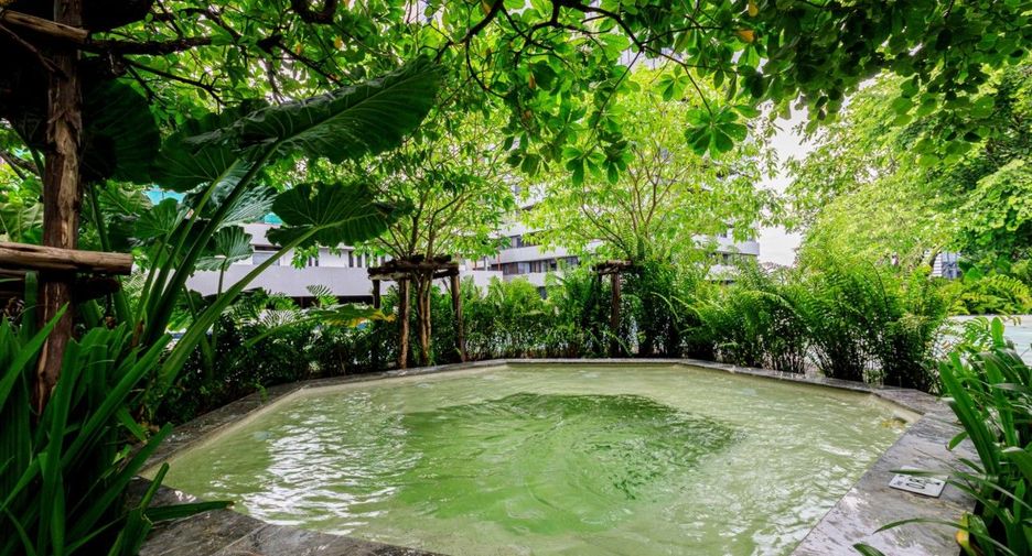 Wohnung zur Miete und zum Kauf mit 2 Zimmer in Huai Khwang, Bangkok