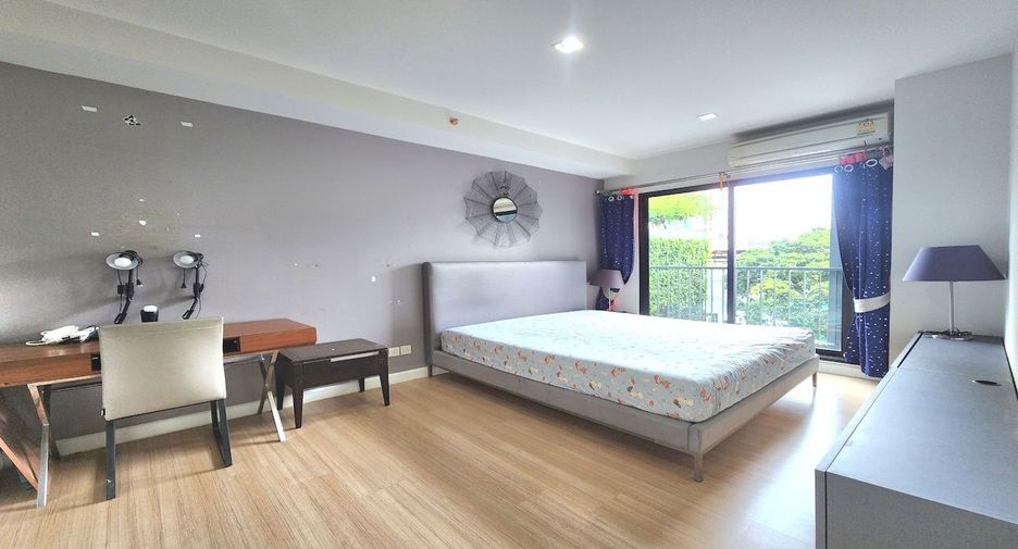 For sale 1 bed condo in Sathon, Bangkok
