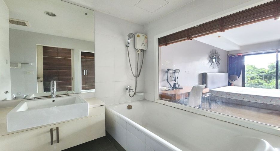 For sale 1 bed condo in Sathon, Bangkok