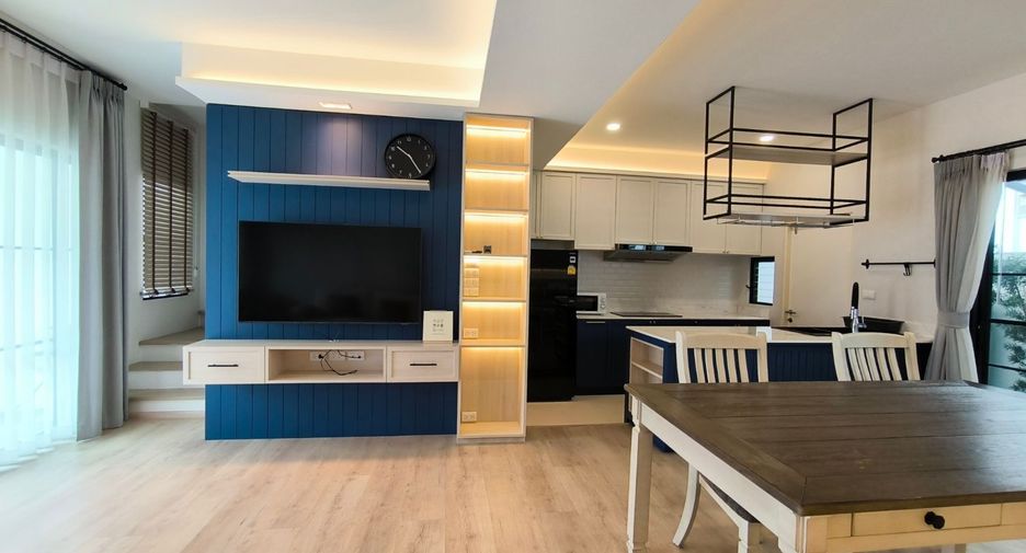For rent 3 bedrooms townhouse in Bang Phli, Samut Prakan