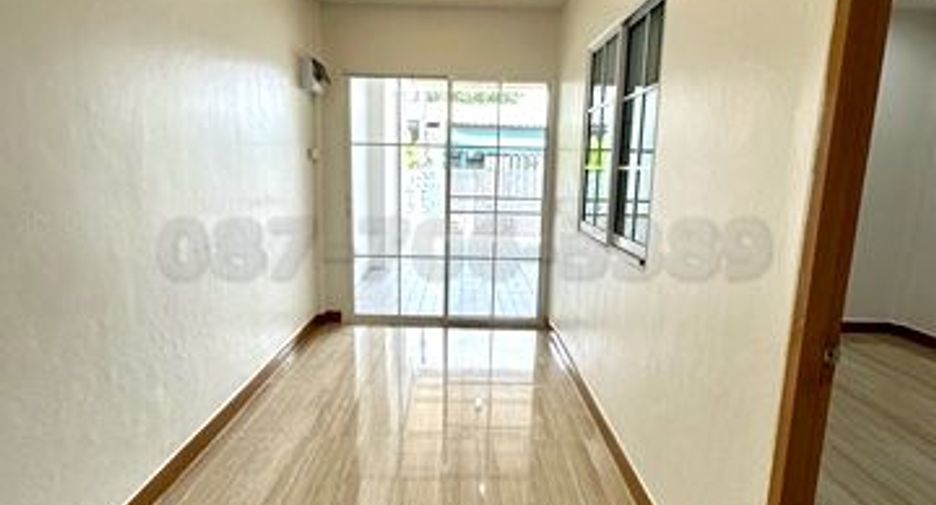 For sale 2 bedrooms townhouse in Don Mueang, Bangkok