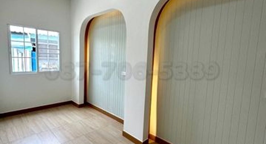 For sale 2 bedrooms townhouse in Don Mueang, Bangkok