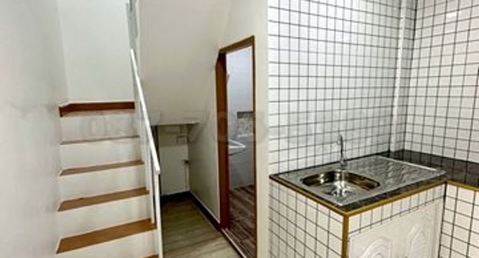 For sale 2 bedrooms townhouse in Don Mueang, Bangkok