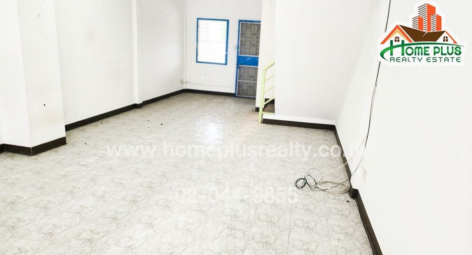 For sale 2 bedrooms townhouse in Min Buri, Bangkok