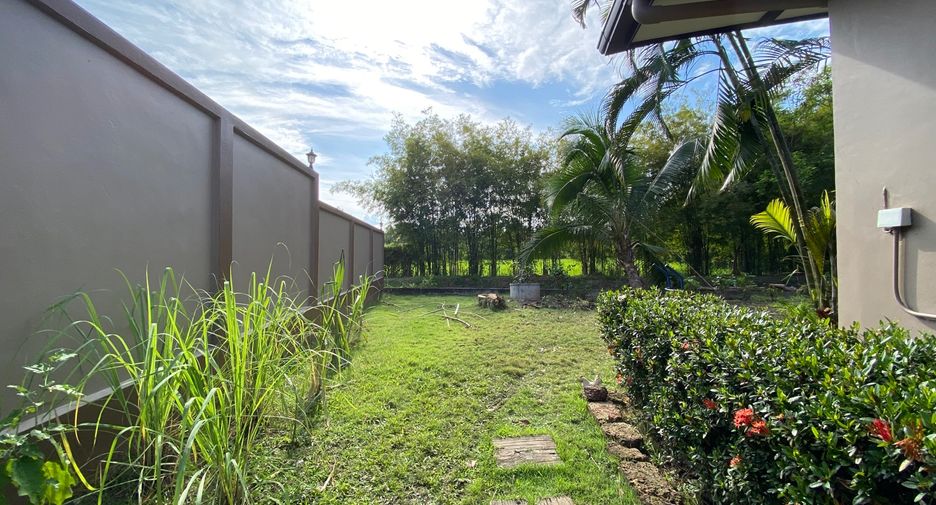 For rent and for sale 2 bedrooms house in Doi Saket, Chiang Mai