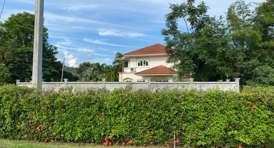 For rent and for sale 2 bedrooms house in Doi Saket, Chiang Mai