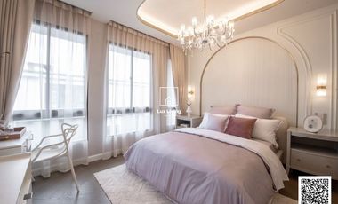 For sale 3 bedrooms house in Watthana, Bangkok