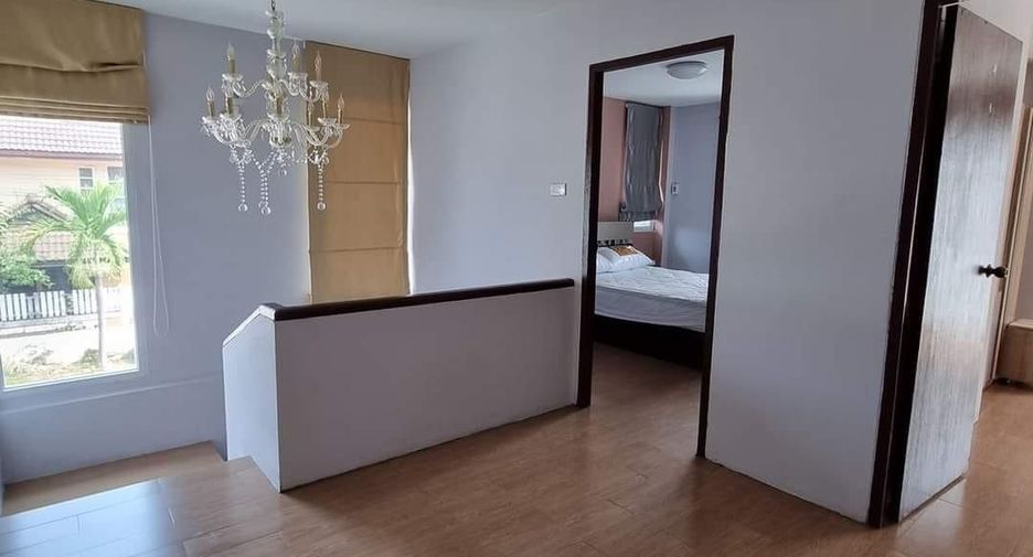 For rent 3 bedrooms house in Mueang Chiang Mai, Chiang Mai