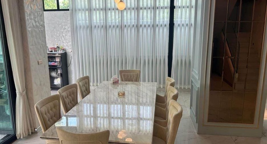 For rent 4 bedrooms villa in Hang Dong, Chiang Mai