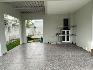 Haus zur Miete mit 3 Zimmer in Si Racha, Chonburi