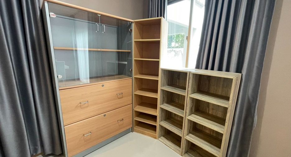 À louer 3 chambres maison à Si Racha, Chonburi