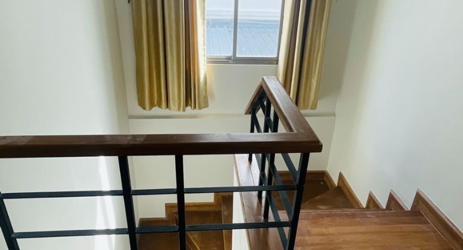 Casa en venta de 3 habitaciones en Si Racha, Chonburi