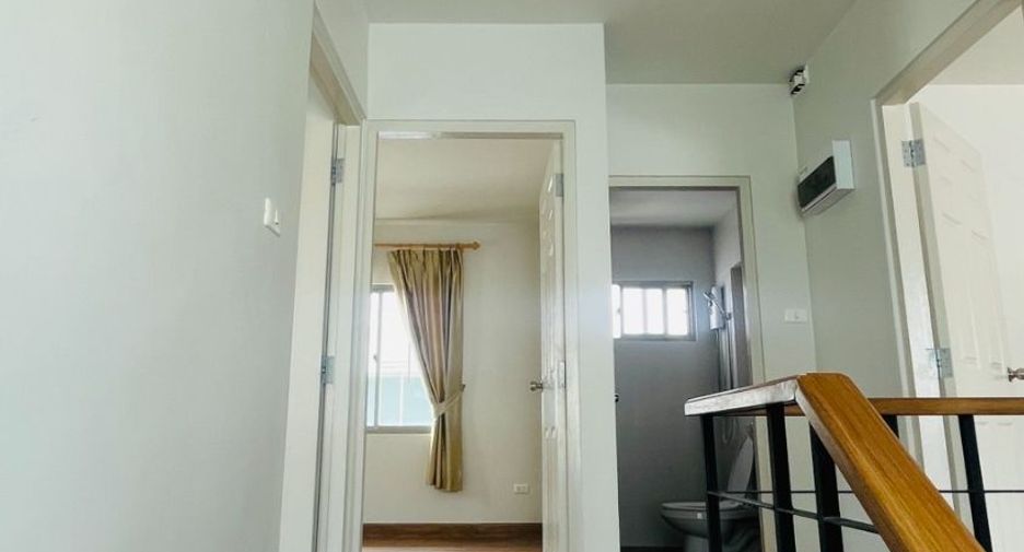 Casa en venta de 3 habitaciones en Si Racha, Chonburi