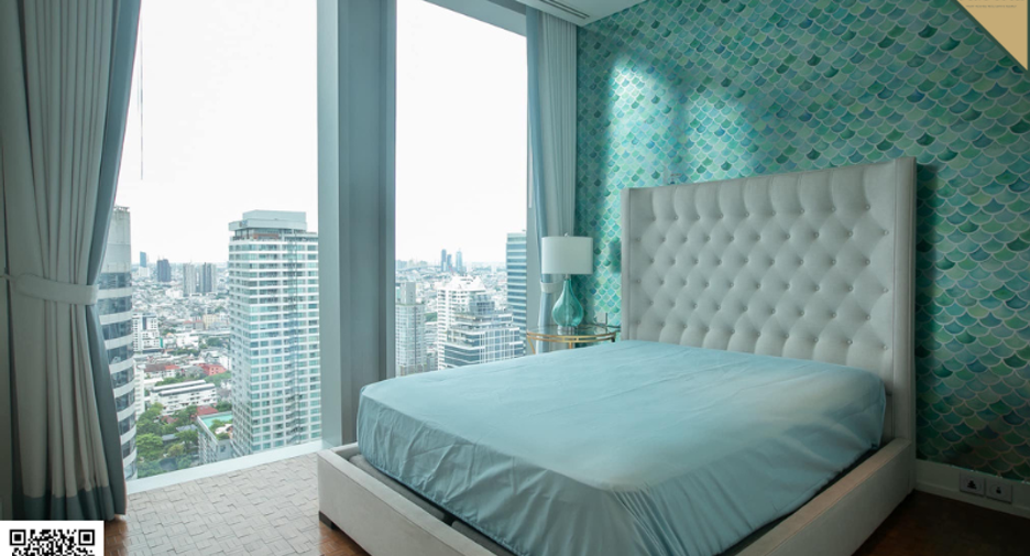 For sale 3 bedrooms condo in Sathon, Bangkok