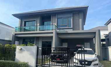 出租 4 卧室 独立屋 在 Saphan Sung, 曼谷