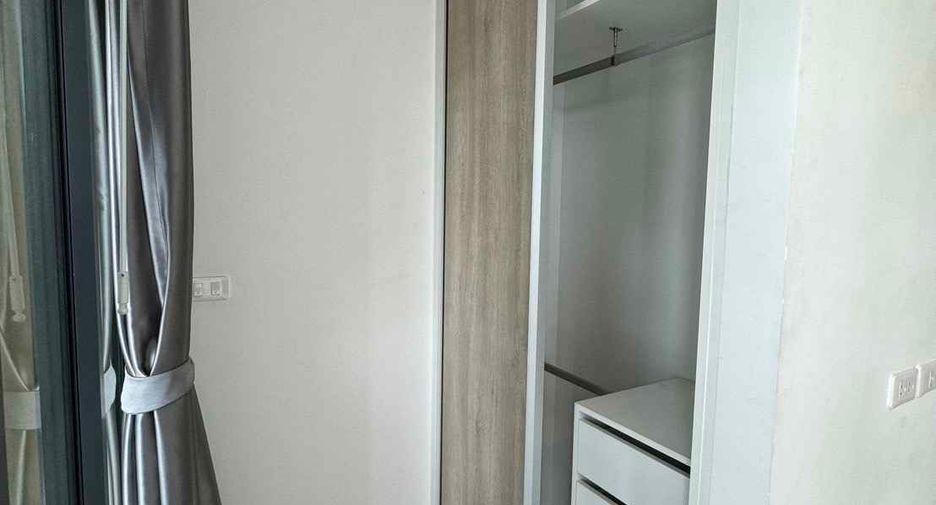 For rent 1 bed condo in Phaya Thai, Bangkok