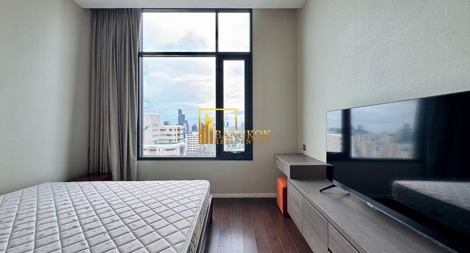 For rent 2 bedrooms condo in Khlong Toei, Bangkok