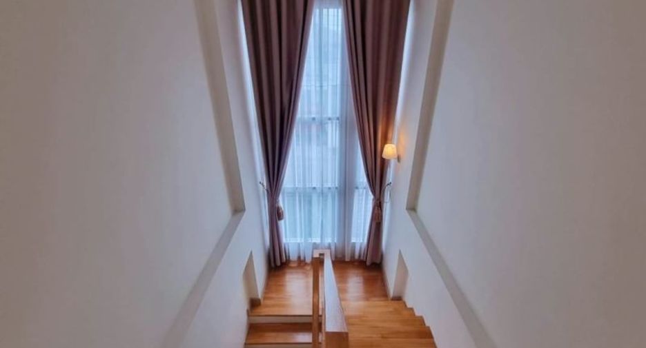For rent and for sale 3 bedrooms house in Si Racha, Chonburi