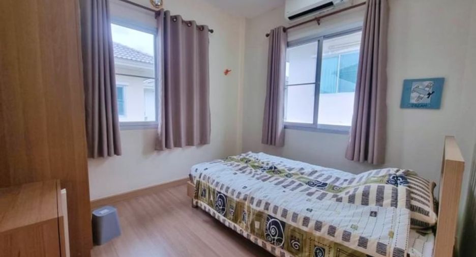 For rent and for sale 3 bedrooms house in Si Racha, Chonburi
