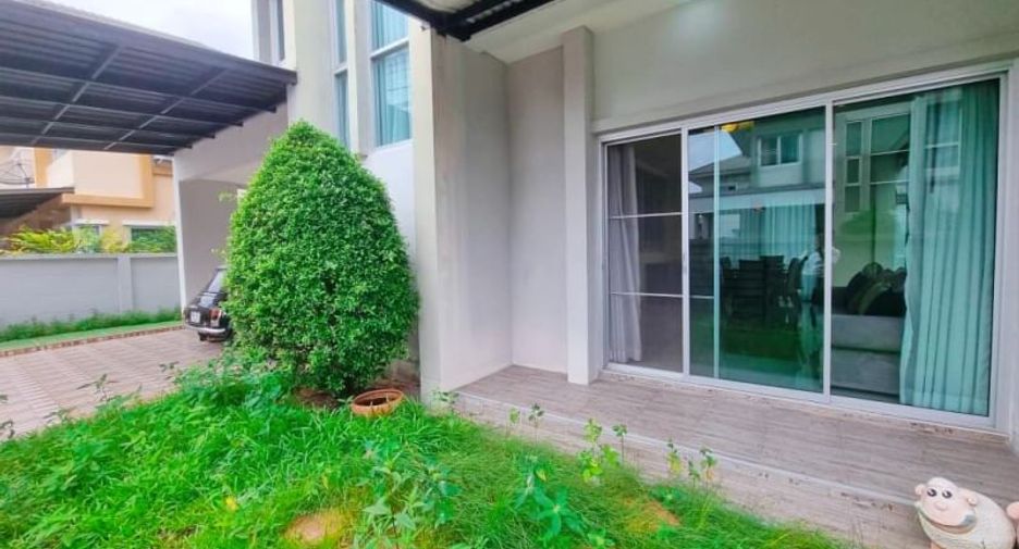 For rent and for sale 3 bedrooms house in Si Racha, Chonburi