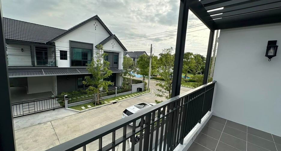 À louer 4 chambres maison à Bang Phli, Samut Prakan