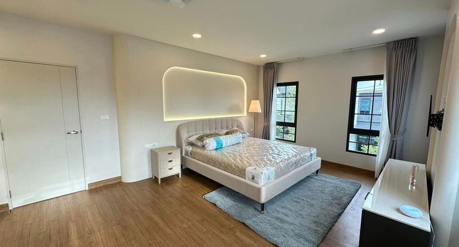 À louer 4 chambres maison à Bang Phli, Samut Prakan