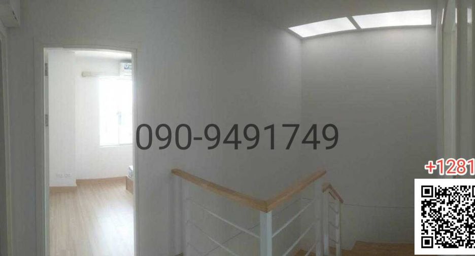 For sale 3 bedrooms townhouse in Phutthamonthon, Nakhon Pathom