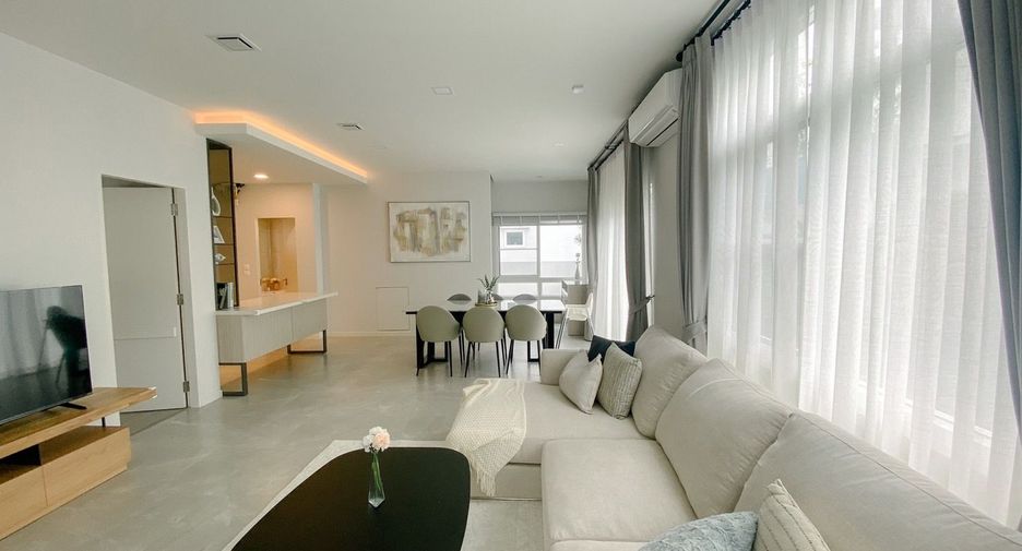 For rent 4 bedrooms house in Prawet, Bangkok