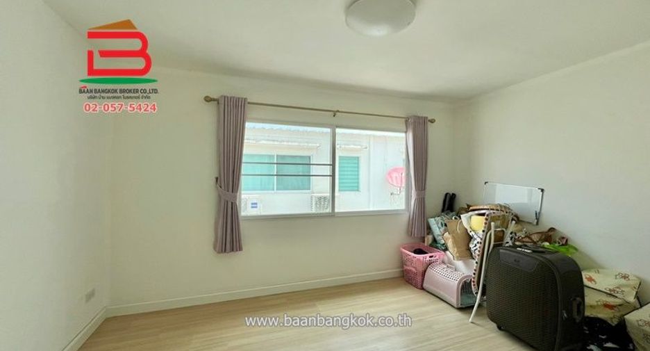 À louer et à vendre 2 chambres maison de ville à Bang Phli, Samut Prakan