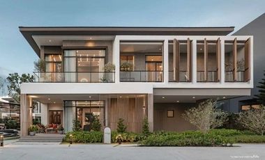 Casa en venta de 4 habitaciones en Khlong Sam Wa, Bangkok