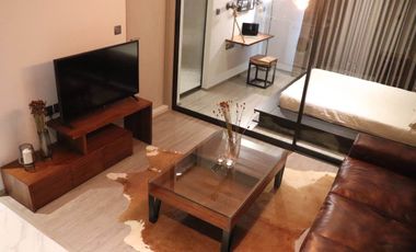For rent and for sale 1 bed condo in Watthana, Bangkok