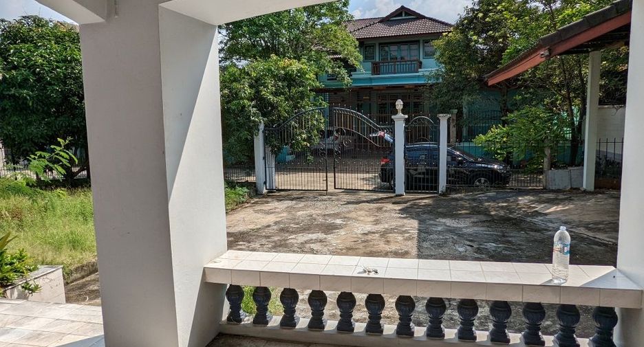 À vendre 4 chambres maison à Thawi Watthana, Bangkok
