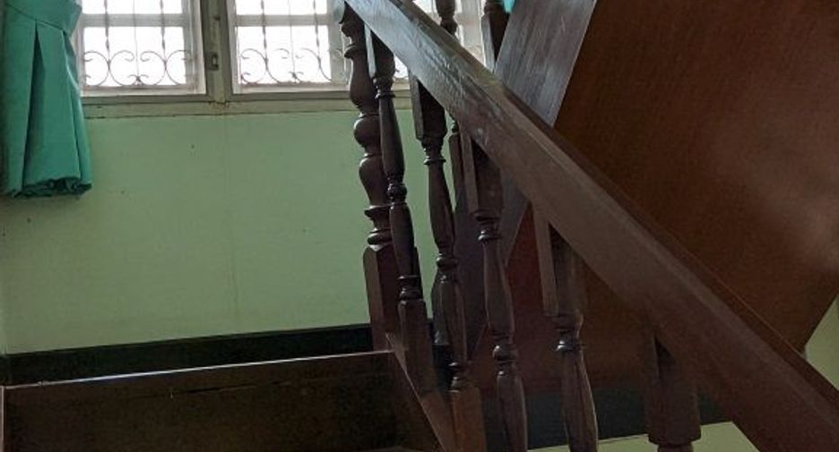 À vendre 4 chambres maison à Thawi Watthana, Bangkok