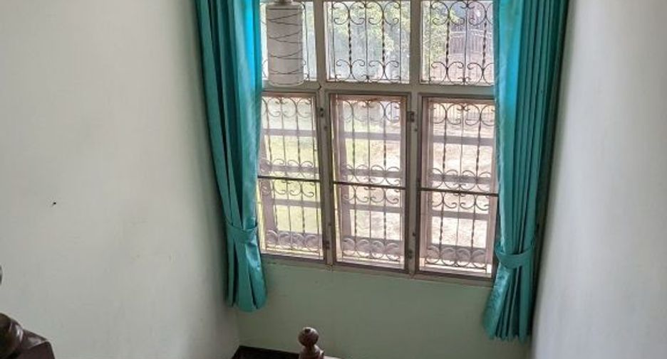 À vendre 4 chambres maison à Thawi Watthana, Bangkok