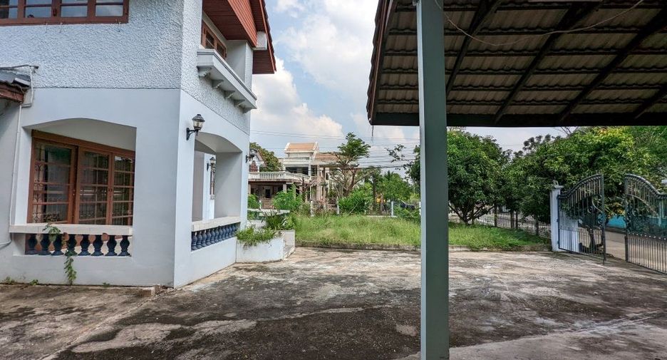 À vendre 4 chambres maison à Thawi Watthana, Bangkok
