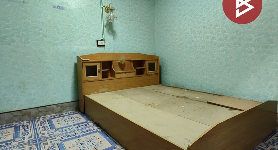Reihenhaus zum Kauf mit 2 Zimmer in Mueang Samut Songkhram, Samut Songkhram