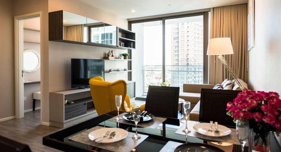 For rent and for sale 2 bedrooms condo in Khlong Toei, Bangkok