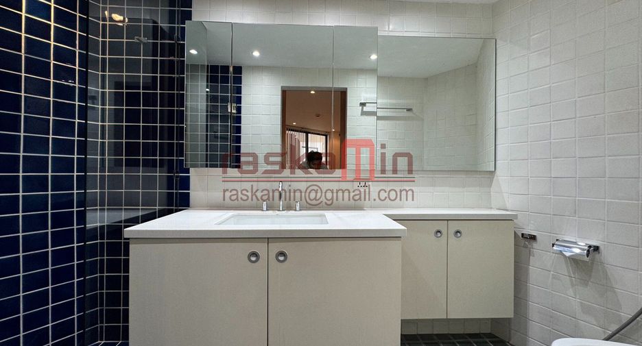 For rent 4 ベッドルーム condo in Bang Lamung, Chonburi