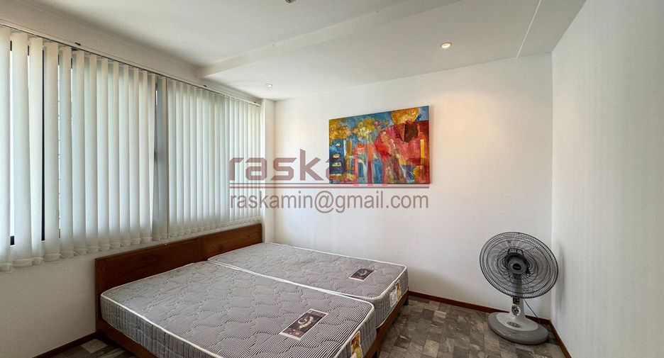 For rent 4 ベッドルーム condo in Bang Lamung, Chonburi