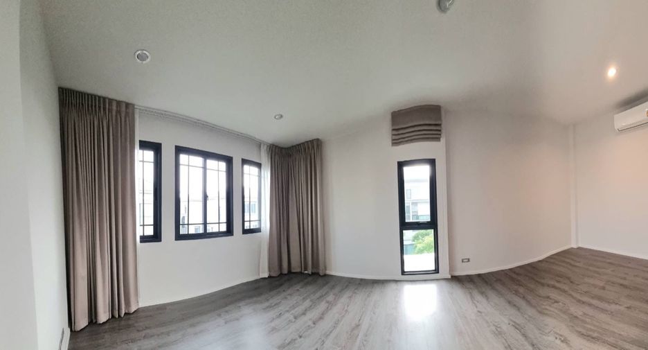 For rent 4 bedrooms townhouse in Prawet, Bangkok