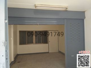 For rent 4 bedrooms retail Space in Phasi Charoen, Bangkok