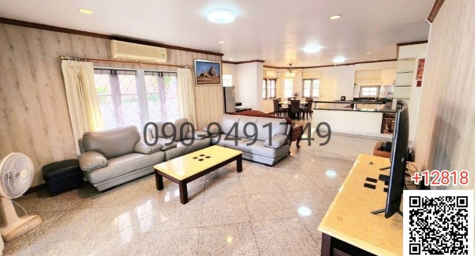 For rent 5 bedrooms house in Lat Phrao, Bangkok