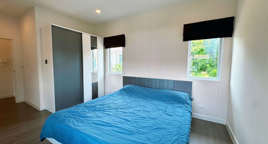 For sale 4 bedrooms house in Mueang Phuket, Phuket
