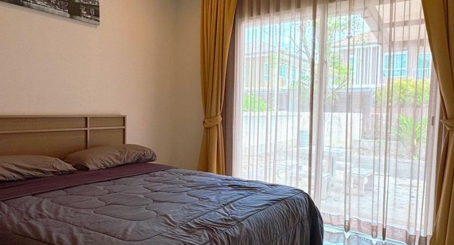 For sale 4 bedrooms house in Mueang Phuket, Phuket